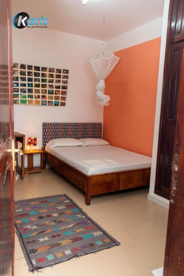 Karls Guesthouse Κοτονού Εξωτερικό φωτογραφία