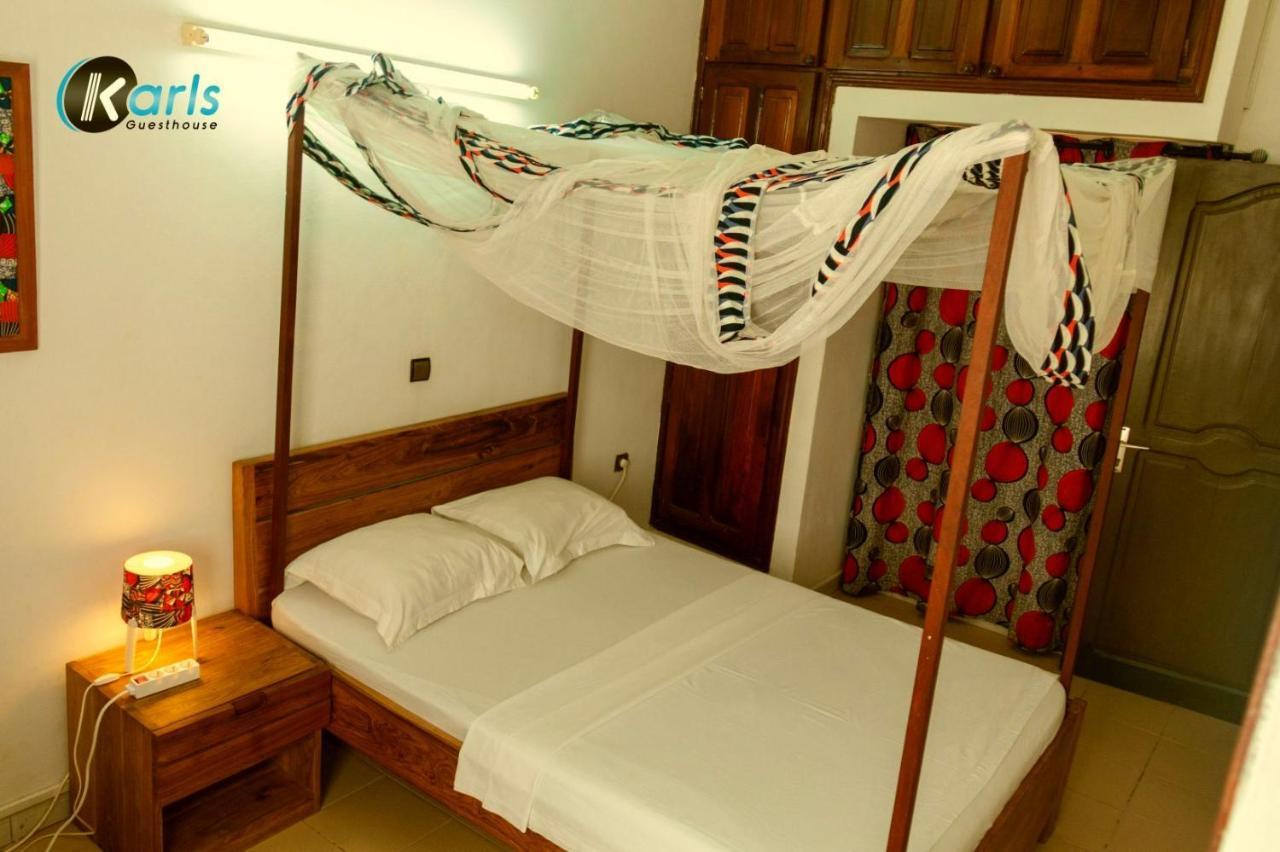 Karls Guesthouse Κοτονού Εξωτερικό φωτογραφία